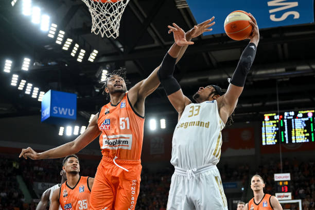 万变的足球 万变的足球